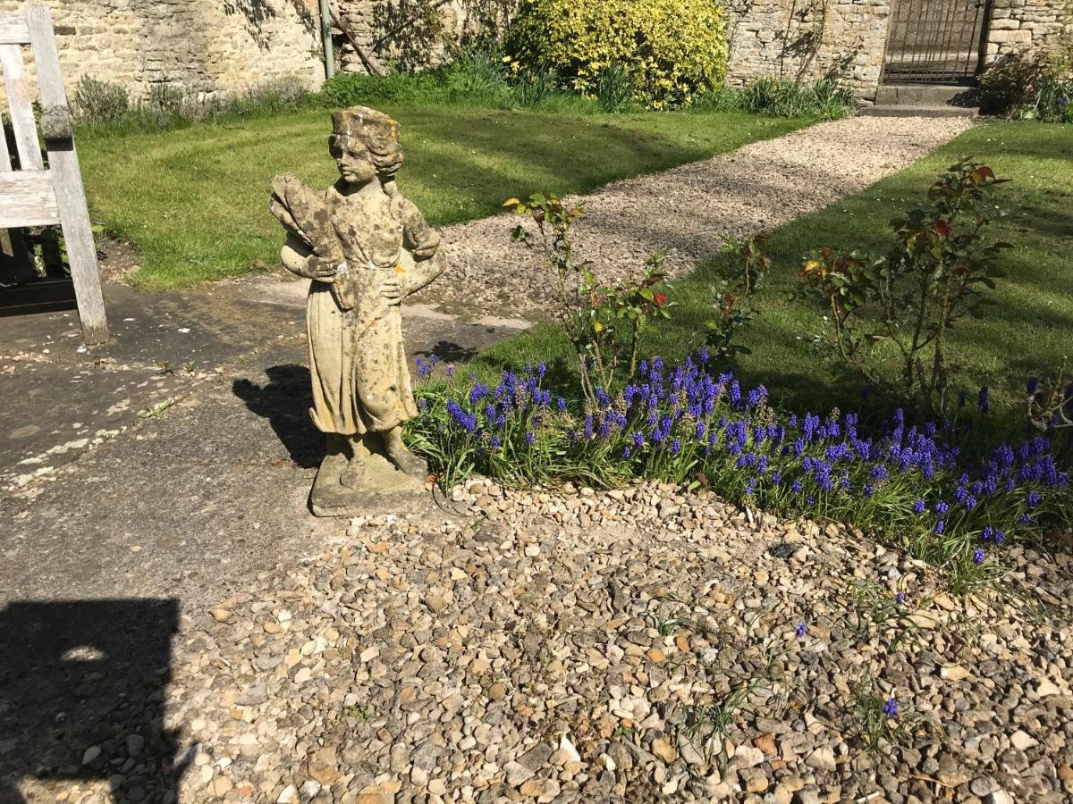 The Manor Farm Alderton Villa Chippenham  Kültér fotó