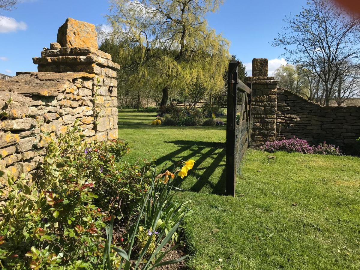The Manor Farm Alderton Villa Chippenham  Kültér fotó