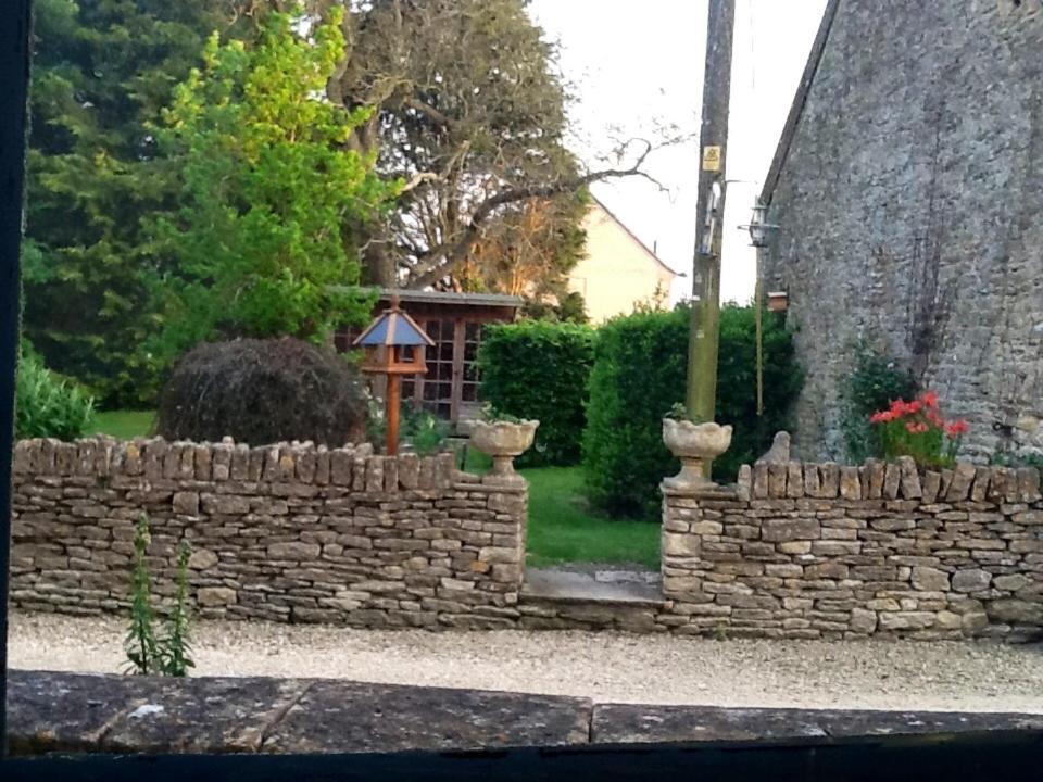 The Manor Farm Alderton Villa Chippenham  Kültér fotó