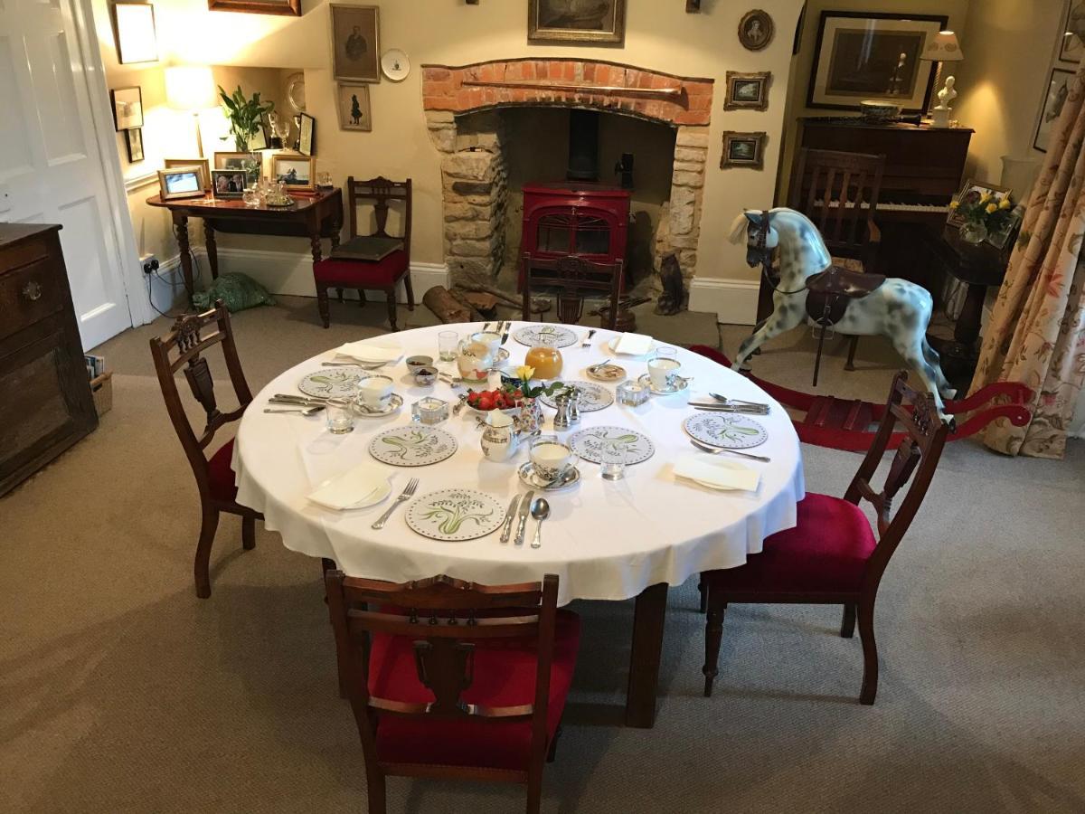 The Manor Farm Alderton Villa Chippenham  Kültér fotó